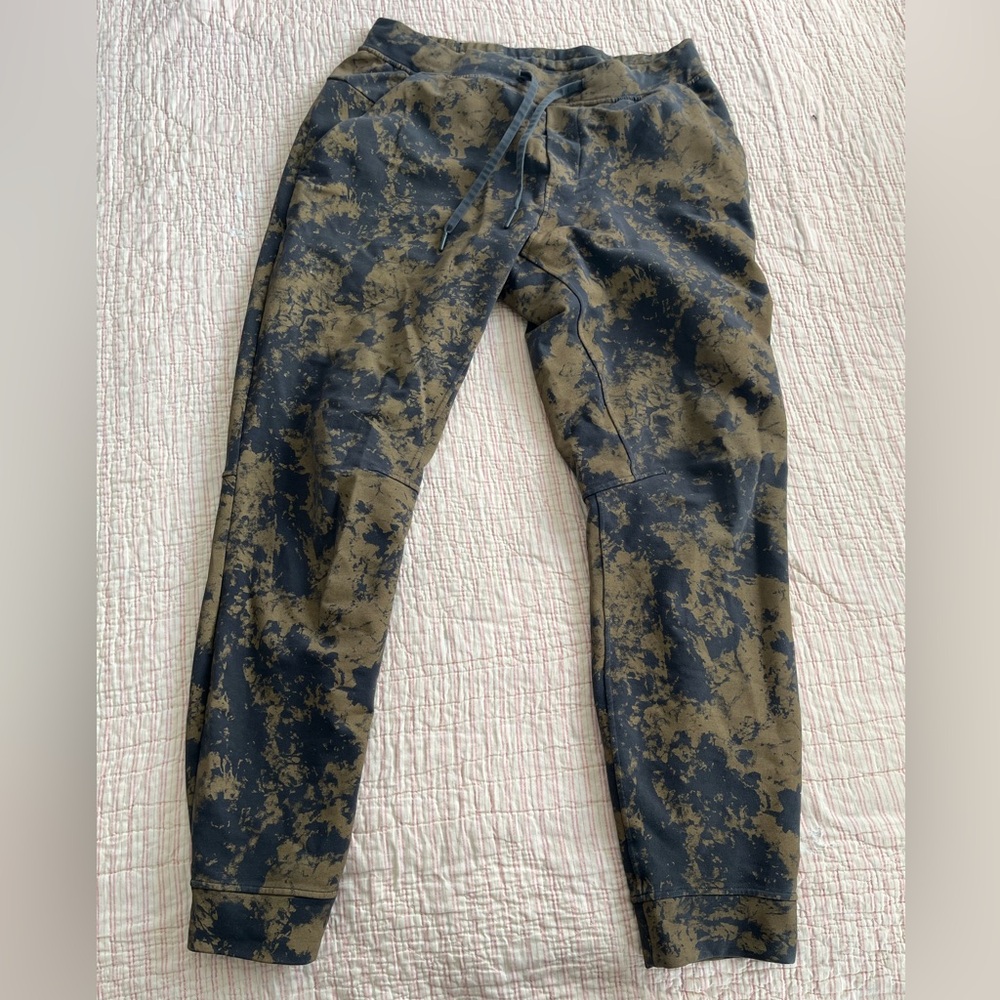 lululemon athletica Blue and Tan Joggers